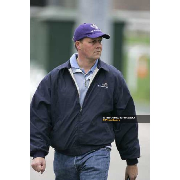 Ed Dunlop during morning track works at Sha Tin Hong Kong, 7th dec. 2005 ph. Stefano Grasso