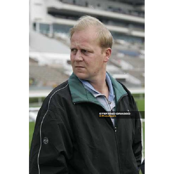 Ed Dunlop after morning works at Sha Tin race track Hong Kong, 9th dec. 2005 ph. Stefano Grasso