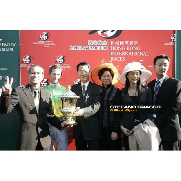 Natural Blitz\'s connection winners of the Cathay Pacific Hong Kong Sprint at Sha Tin race course Hong Kong, 11th december 2005 ph. Stefano Grasso