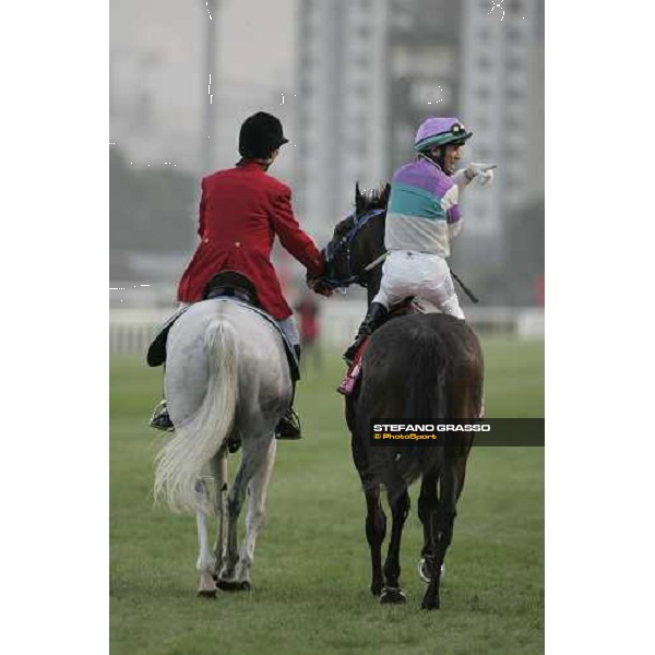 coming back for Anthony Delpech on Vengeance of Rain winners of the Cathay Pacific Hong Kong Cup at Sha Tin race course Hong Kong, 11th dec. 2005 ph. Stefano Grasso