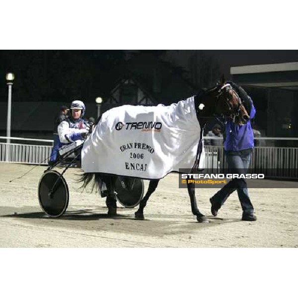 Pekka Korpi with Classico Merett winners of Gran Premio Encat at San Siro Milan, 14th january 2006 ph. Stefano Grasso