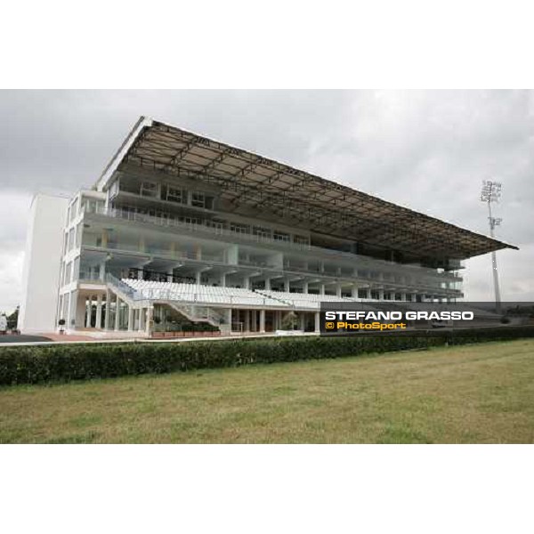 a view of the new grandstand of Siracusa racetrack Siracusa, 15th january 2006 ph. Stefano Grasso