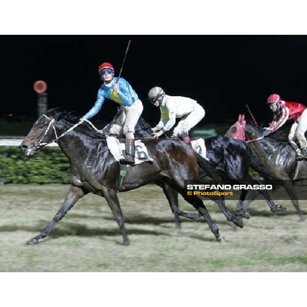 Sebastiano Guerrieri on L\'Ombrone wins Premio Catania Siracusa, 15th january 2006 ph. Stefano Grasso