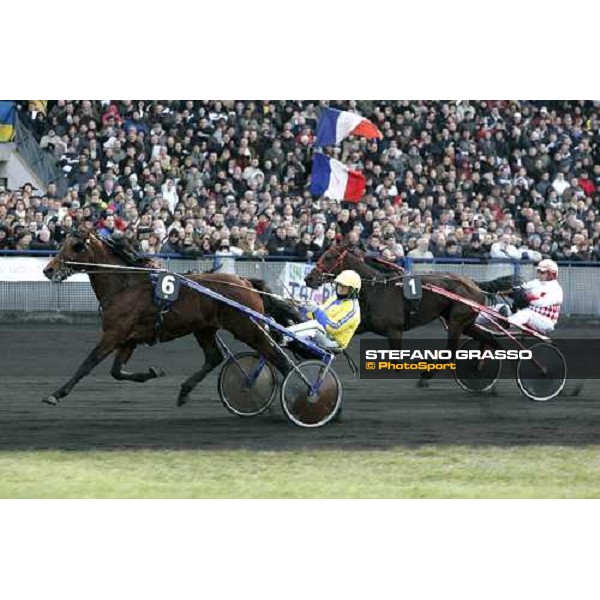 last meters of Prix Charles Tiercelin - Enrico Bellei with Farifant and Giampaolo Minnucci with Fohle Bsm Paris Vincennes, 29th january 2006 ph. Stefano Grasso