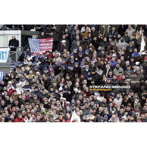 Jag de Bellouet\'s supporters Paris Vincennes, 29th january 2006 ph. Stefano Grasso