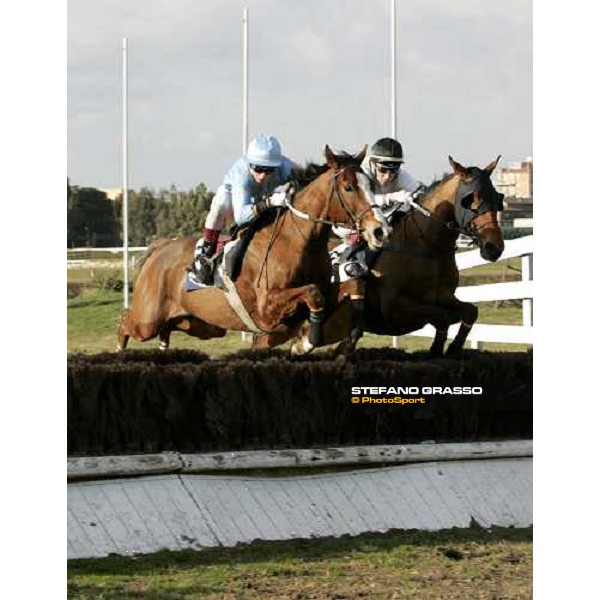 Ange de Beaumont and Kheops Quercus on the first jump of the first start Roma, 19th february 2006 ph. Stefano Grasso