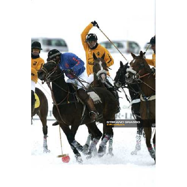 Hotel de La Poste vs. Green House - Benjamin Polledo and Eduardo Menendez Cortina Winter Polo Cup 2006 Cortina, 21 febbraio 2006 ph. Stefano Grasso