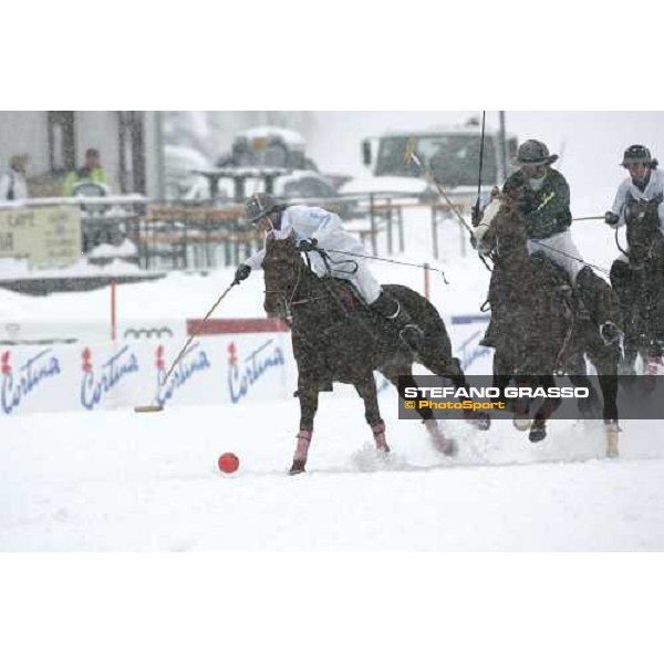 Deutsche Bank vs. Champagne Ruinart Cortina Winter Polo Cup 2006 Cortina, 21 febbraio 2006 ph. Stefano Grasso