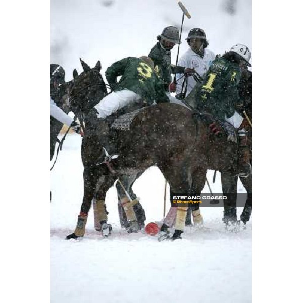 Deutsche Bank vs. Champagne Ruinart Cortina Winter Polo Cup 2006 Cortina, 21 febbraio 2006 ph. Stefano Grasso