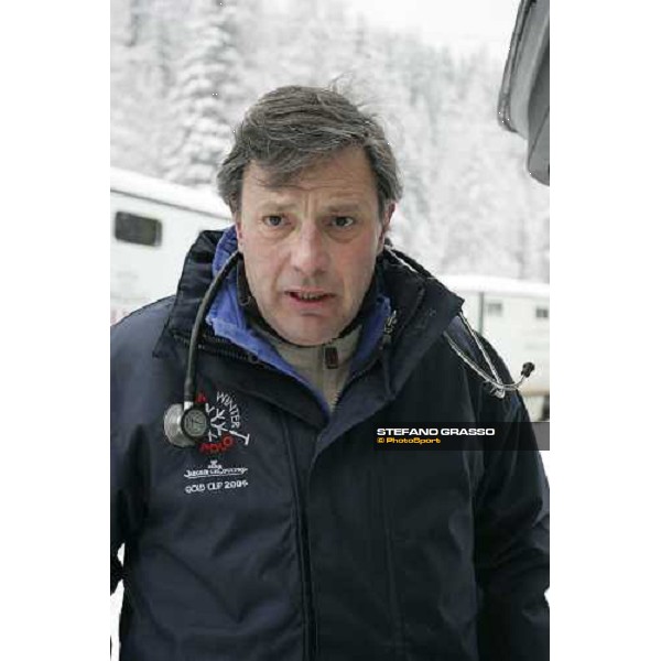 Daniele Dall\' Ora veterinario ufficiale Cortina Winter Polo Cup Cortina Winter Polo Cup 2006 Cortina, 21 febbraio 2006 ph. Stefano Grasso