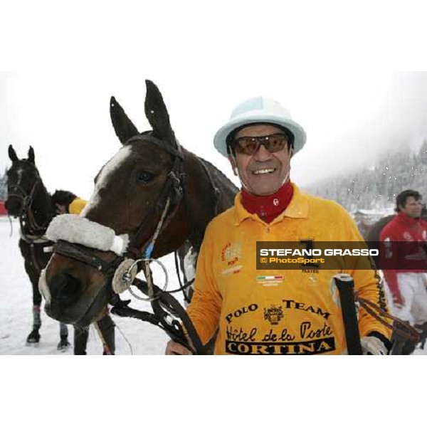 Luca D\'Orazio, capitano Hotel de La Poste Team Cortina Winter Polo Jaeger-LeCoultre Gold Cup 2006 Cortina, 22 febbraio 2006 ph.Stefano Grasso