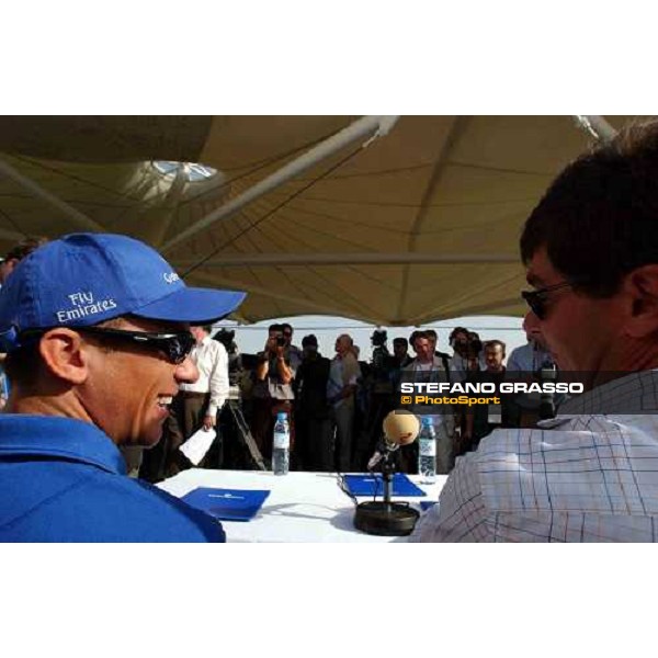 Frankie Dettori and Simon Crisford, Godolphin racing Manager during press conference at Godoplhin Al Quoz, wednesday, 24th march 2004 ph. Stefano Grasso