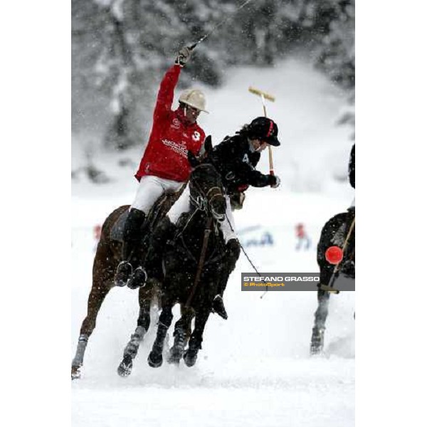Audi vs. Jaeger-LeCoultre - Nicolas Espain Gastaldi e Ignacio Tillous Cortina Winter Polo Cup Jager-LeCoultre Gold Cup Cortina, 23 febbraio 2006 ph.Stefano Grasso