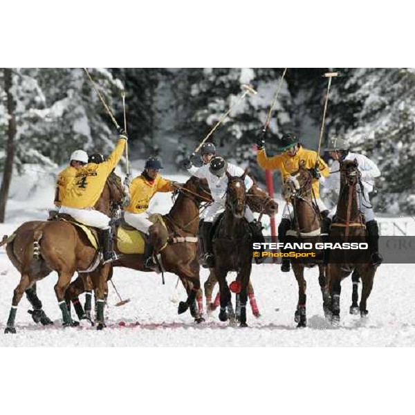 Hotel de La Poste vs. Deuitsche Bank PWM Cortina Winter Polo Cup Jager-LeCoultre Gold Cup Cortina, 23 febbraio 2006 ph.Stefano Grasso