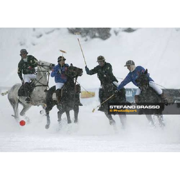 Champagne Ruinart vs. Green House Cortina Winter Polo Jaeger-Lecoultre Gold Cup 2006 Cortina, 24 febbraio 2006 ph. Stefano Grasso