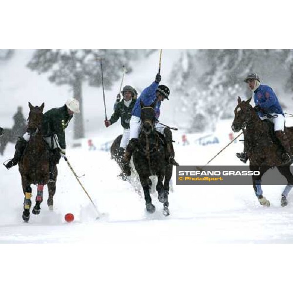 Champagne Ruinart vs. Green House Cortina Winter Polo Jaeger-Lecoultre Gold Cup 2006 Cortina, 24 febbraio 2006 ph. Stefano Grasso