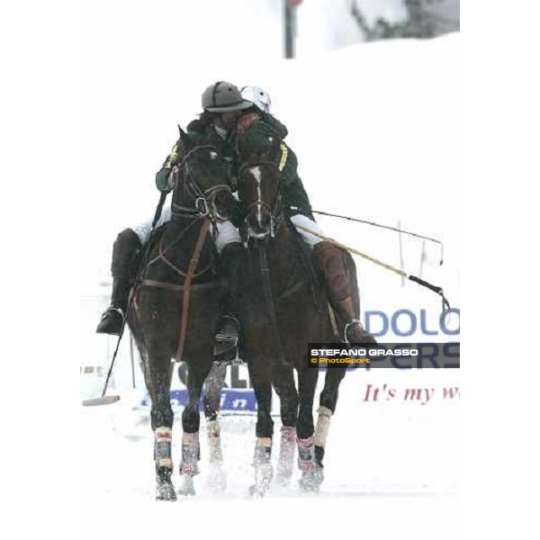 Champagne Ruinart Polo Team - Cesar Ruiz Guinaz e Sebastian Schneberger Cortina Winter Polo Jaeger-LeCoultre Gold cup Cortina, 25 febbraio 2006 ph. Stefano Grasso