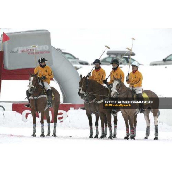 Hotel de la Poste polo team Cortina Winter Polo Jaeger-LeCoultre Gold cup Cortina, 25 febbraio 2006 ph. Stefano Grasso