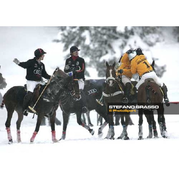 Hotel de la Poste Polo Team vincitore del torneo Cortina Winter Polo Jaeger-LeCoultre Gold cup Cortina, 25 febbraio 2006 ph. Stefano Grasso