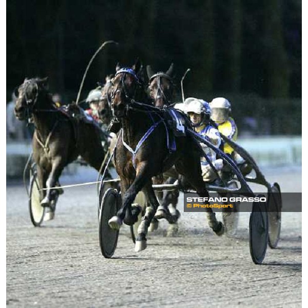 Early Maker and Fabrizio Ciulla, winners of Gran Premio Ponte Vecchio Firenze, 5th march 2006 ph. Stefano Grasso