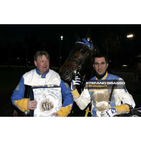 Holgher Ehlert and Fabrizio Ciulla with Early Maker, in the winner enclosure of Gran Premio Ponte Vecchio Firenze, 5th march 2006 ph. Stefano Grasso