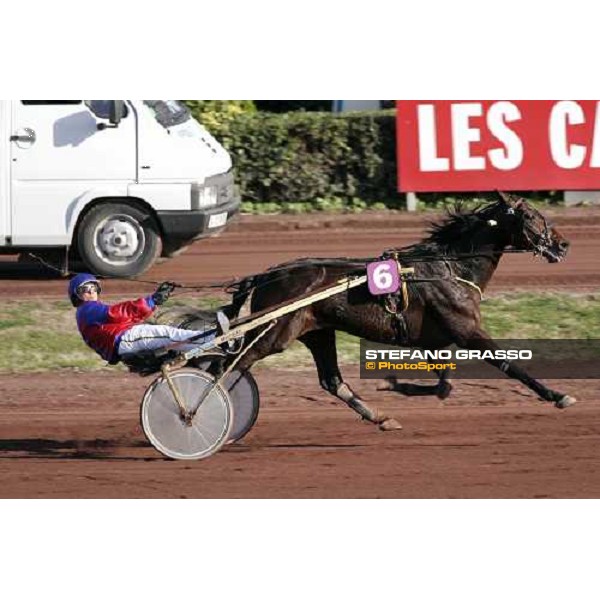 Nicolas Roussel with Byron Lord wins the Premio Roma - Tor di Valle Cagnes sur Mer, 12th march 2006 ph. Stefano Grasso