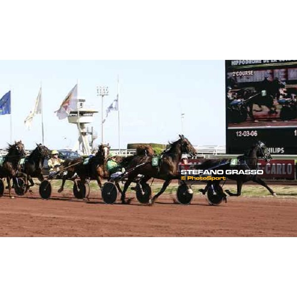 Criterium de Vitesse - Jean Michel Bazire with Kazire de Guez and Pippo Gubellini with Lets Go on the first turn Cagnes sur Mer, 12th march 2006 ph. Stefano Grasso