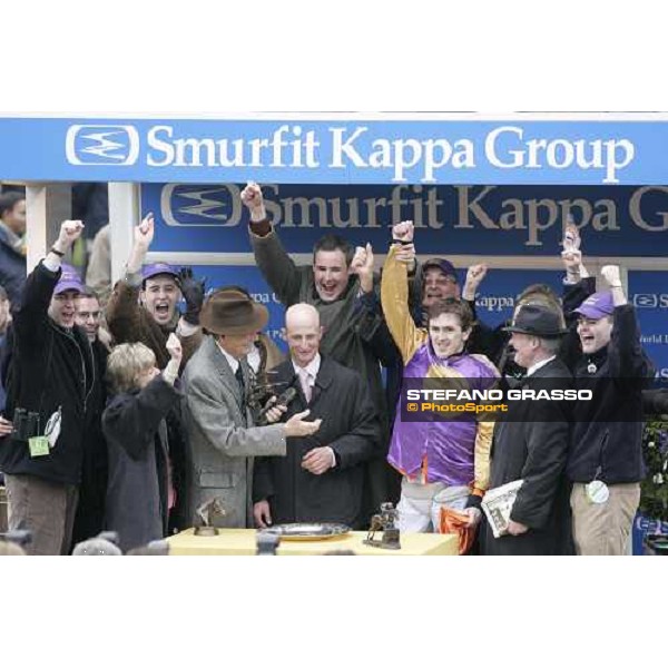giving prize of The Smurfit Kappa Champion Hurdle Challenge Trophy won by A.P. McCoy on Brave Inca Cheltenham, 1st day - 14th march 2006 ph. Stefano Grasso