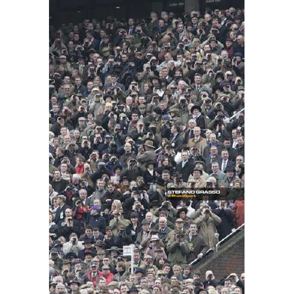 the crowd at the first day of The Festival Cheltenham, 1st day - 14th march 2006 ph. Stefano Grasso