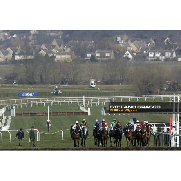 the start of the Royal \' SunAlliance Steeple Chase Cheltenham, 15th march 2006 ph. Stefano Grasso