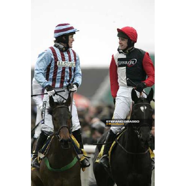A.P.McCoy on Impek and Ruby Walsh on My Will after the finish of the Ryanair Steeple chase Cheltenham, 16th march 2006 ph. Stefano Grasso
