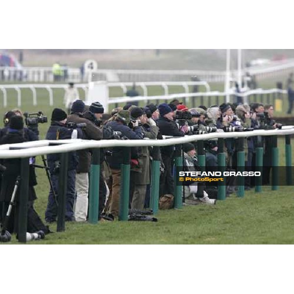 photographers at the Totesport Cheltenham Gold Cup Cheltenham, 17th march 2006 ph. Stefano Grasso