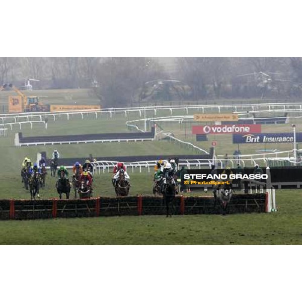last jump for Richard Jonhson on Detroit City winner of the JCB Triumph Hurdle Race Cheltenham, 17th march 2006 ph. Stefano Grasso