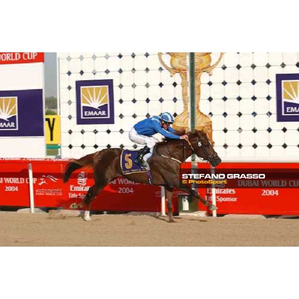 Richard Hills on Kaolino wins the Dubai Kahayla Classic NAd El Sheba, 27th march 2004 ph. Stefano Grasso