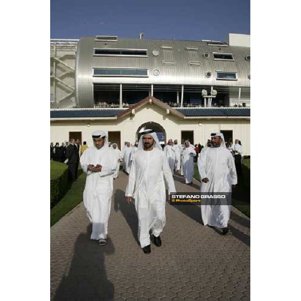 Sheihk Mohamed and a view of the grandstand of NAd El Sheba racetrack Dubai 25th march 2006 ph. Stefano Grasso