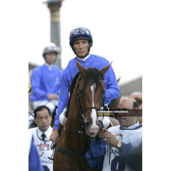 Frankie Dettori on Discreet Cat Dubai 25th march 2006 ph. Stefano Grasso