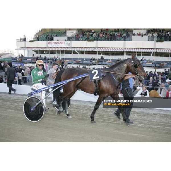 Bjorn Goop parade with Smashing Victory after winning the Gran Premio Costa Azzurra - III Trofeo Emmebicar Torino, 2th april 2006 ph. Stefano Grasso