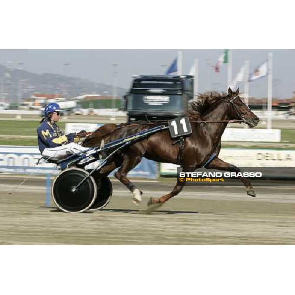 Mollema with Freiherr As during warmp up of Gran Premio Costa Azzurra Torino, 2th april 2006 ph. Stefano Grasso