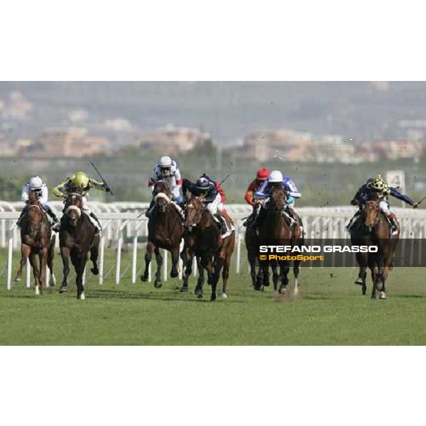 Stefano Landi with Rattle and Hum (2nd from left) winner of Premio Parioli, at last 50 meters to the post Roma Capannelle, 23rd april 2006 ph. Stefano Grasso