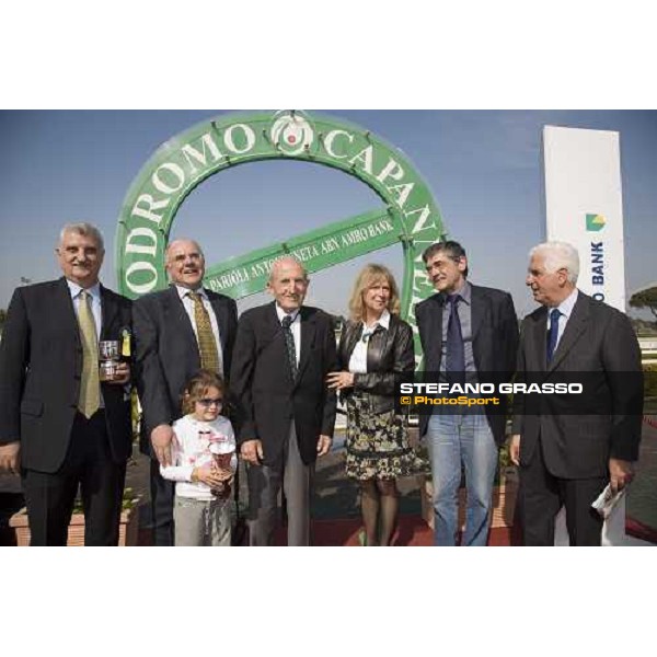 giving prize of Premio Botticelli won by Monachesi Roma Capannelle, 23rd april 2006 ph. Stefano Grasso