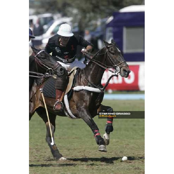 final Mochi Craft Polo Team vs. Ruinart Champagne Polo Team - Luca E.D\'Orazio captain of Mochi Craft Polo Team Costa Smeralda Jaeger-LeCoultre Polo Cup Porto Cervo, 30th april 2006 ph. Stefano Grasso