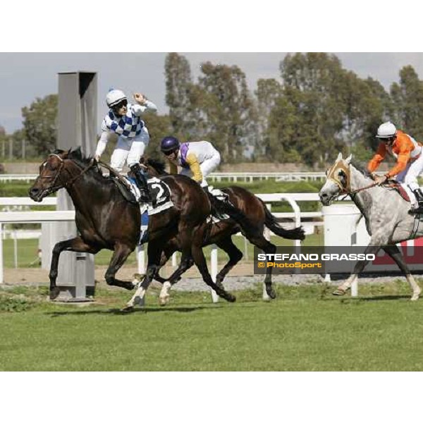 Mirco Demuro on Distant Way wins the Gran Premio Presidente della Repubblica At The Races Roma, 14th may 2006 ph. Stefano Grasso