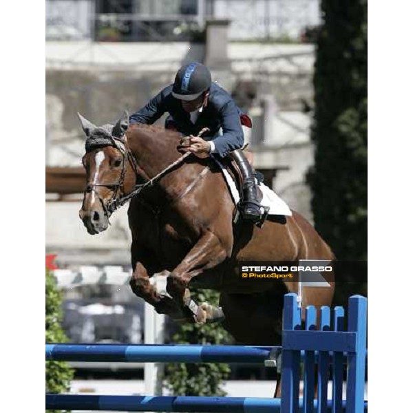 Pierre Jarry on Ionico winner of Premio Unire at Piazza di Siena 2006 Rome, 25th may 2006 ph. Stefano Grasso