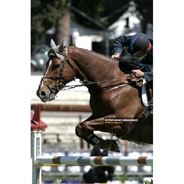 Pierre Jarry on Ionico winner of Premio Unire at Piazza di Siena 2006 Rome, 25th may 2006 ph. Stefano Grasso