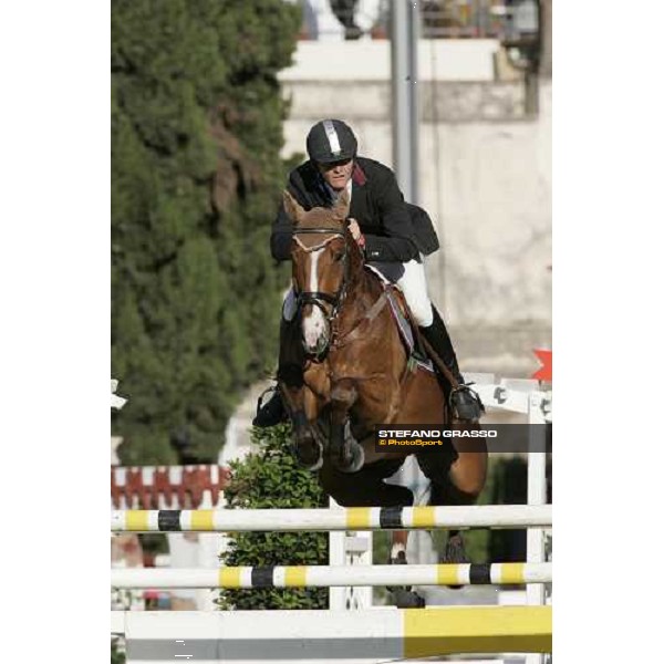 Heinrich-Hermann Engemann on Aboyeur W winner of the prize nr.3 - Mercedes Benz Rome, Piazza di Siena 25th may 2006 ph. Stefano Grasso