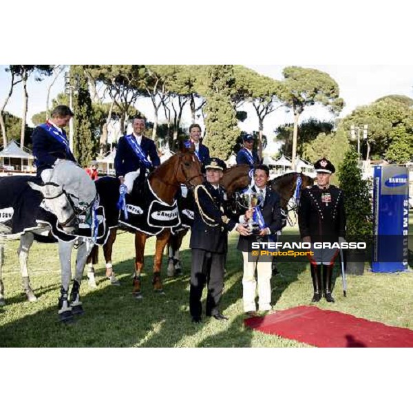 the French team winner of Coppa delle Nazioni Samsung Superleague Fei-Italia 2006 at Piazza di Siena Roma, 26th may 2006 ph. Stefano Grasso