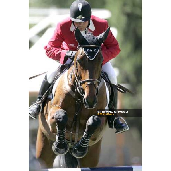 Willi Melliger on Lea C jumps during the 1st heat of Coppa delle Nazioni Samsung Super League Fei-Italia 2006 Rome, 27th may 2006 ph. Stefano Grasso