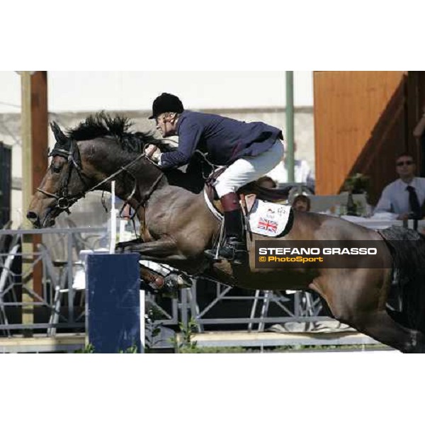 Robert Smith on Marius Claudius jumps during the 1st heat of Coppa delle Nazioni Samsung Super League Fei-Italia 2006 Rome, 27th may 2006 ph. Stefano Grasso