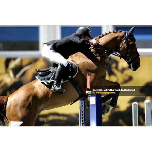 Gianni Govoni on Loro Piana Joyau d\'Opal jumps during the 1st heat of Coppa delle Nazioni Samsung Super League Fei-Italia 2006 Rome, 27th may 2006 ph. Stefano Grasso