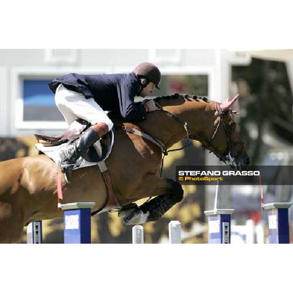 Nick Skelton on Arko III jumps during the 1st heat of Coppa delle Nazioni Samsung Super League Fei-Italia 2006 Rome, 27th may 2006 ph. Stefano Grasso